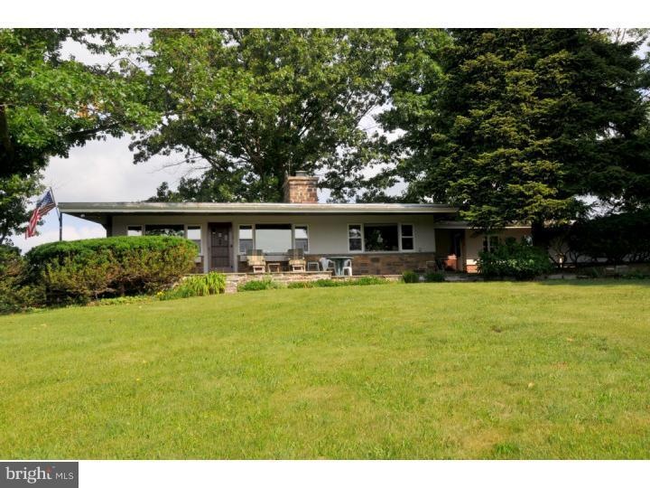 1141 N Trooper Rd, Norristown, PA 19403 - photo 1