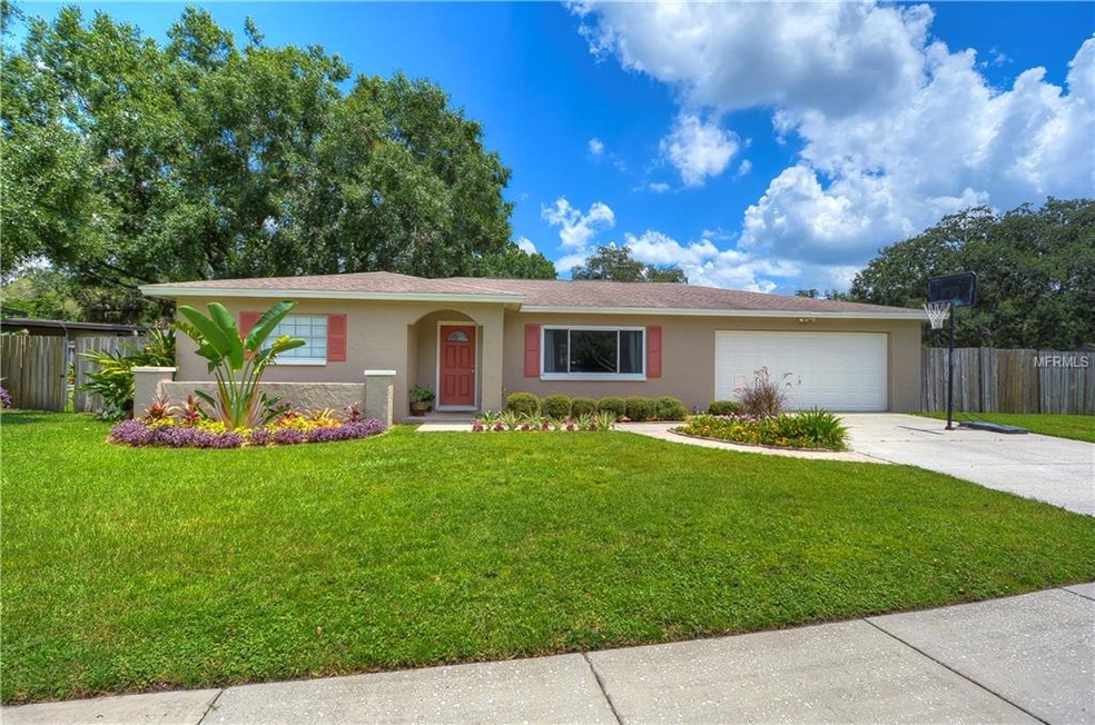 Awesome curb appeal!