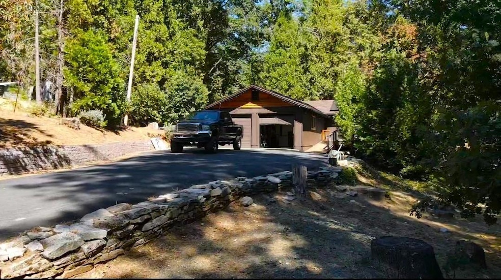 22256 Valley View Ct, Pine Grove, CA 95665 - photo 1