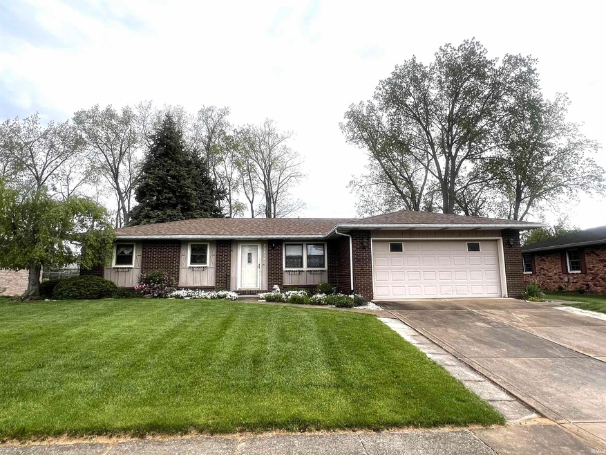 1213 Cadillac Dr W, Kokomo, IN 46902 - photo 1