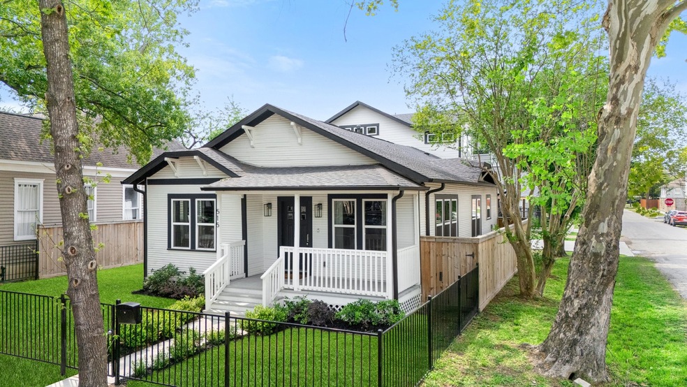 515 Archer St, Houston, TX 77009 - photo 1