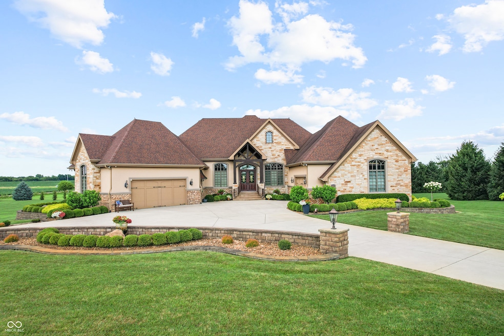 3075 Hurricane Rd, Franklin, IN 46131 - photo 1