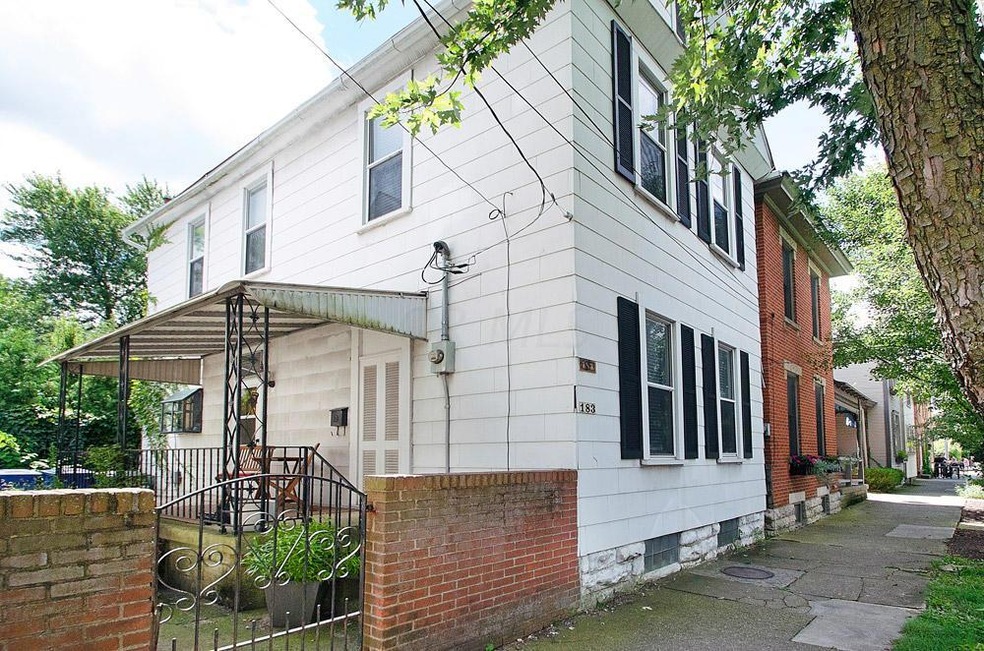 183_Front-Exterior
