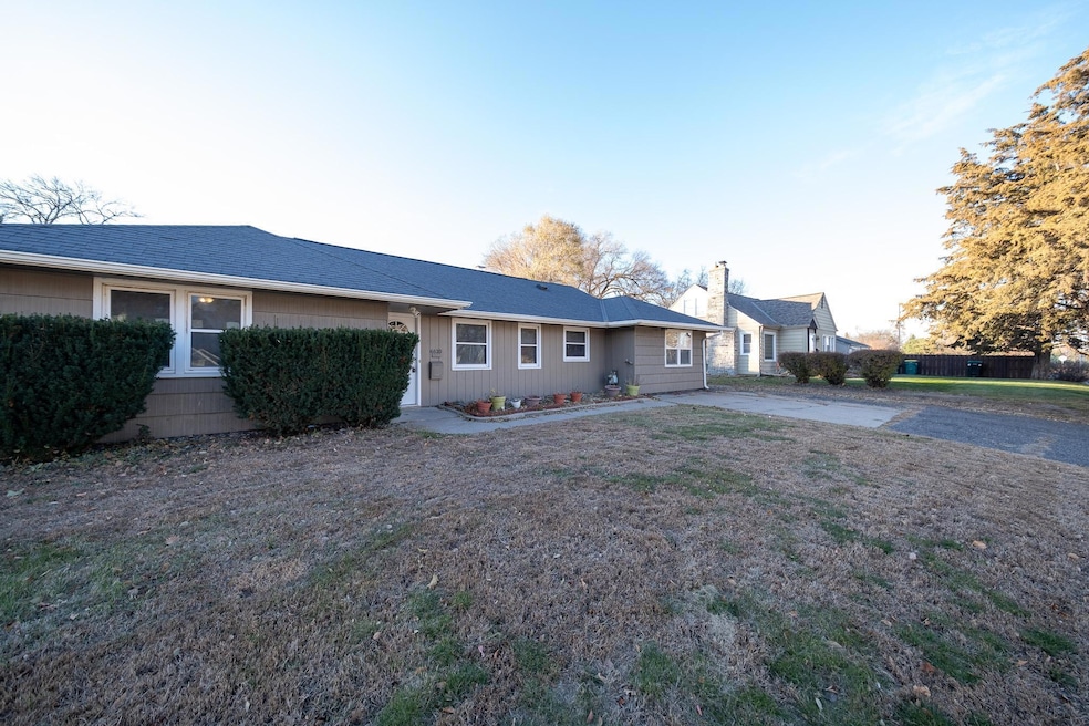 6620 Oakland Ave, Richfield, MN 55423 - photo 1