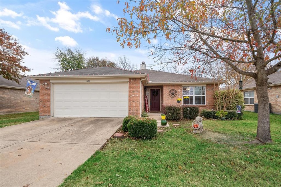 800 Riverhead Dr, Wylie, TX 75098 - photo 1