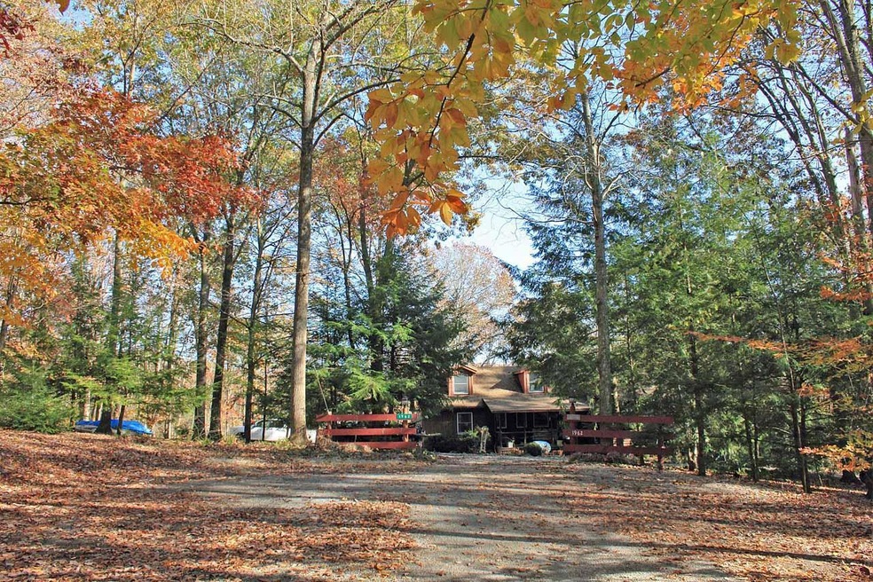 1962 Coyote Ct, Sugar Grove, OH 43155 - photo 1