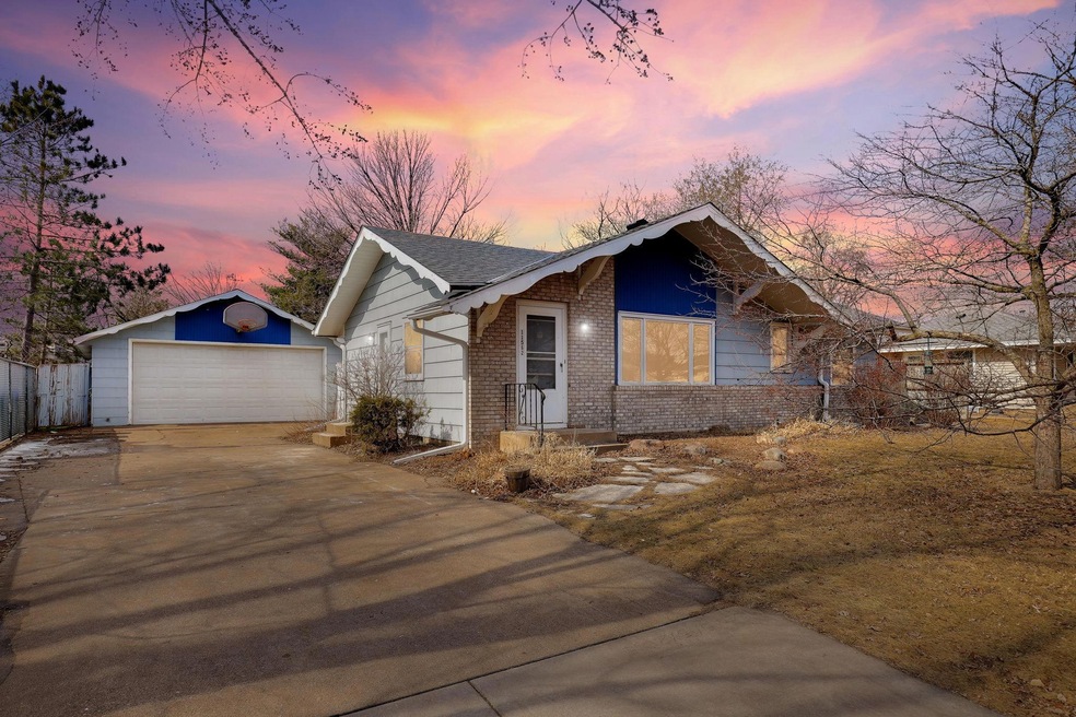 11562 Wren St NW, Coon Rapids, MN 55433 - photo 1