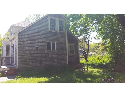 443 Circuit St, Hanover, MA 02339 - photo 1