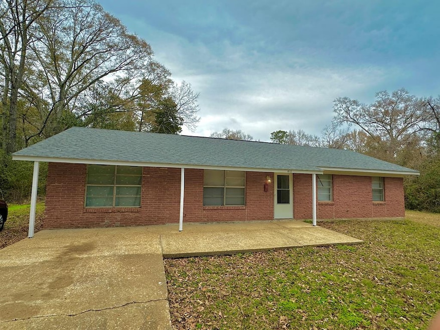 612 25th St, McComb, MS 39648 - photo 1