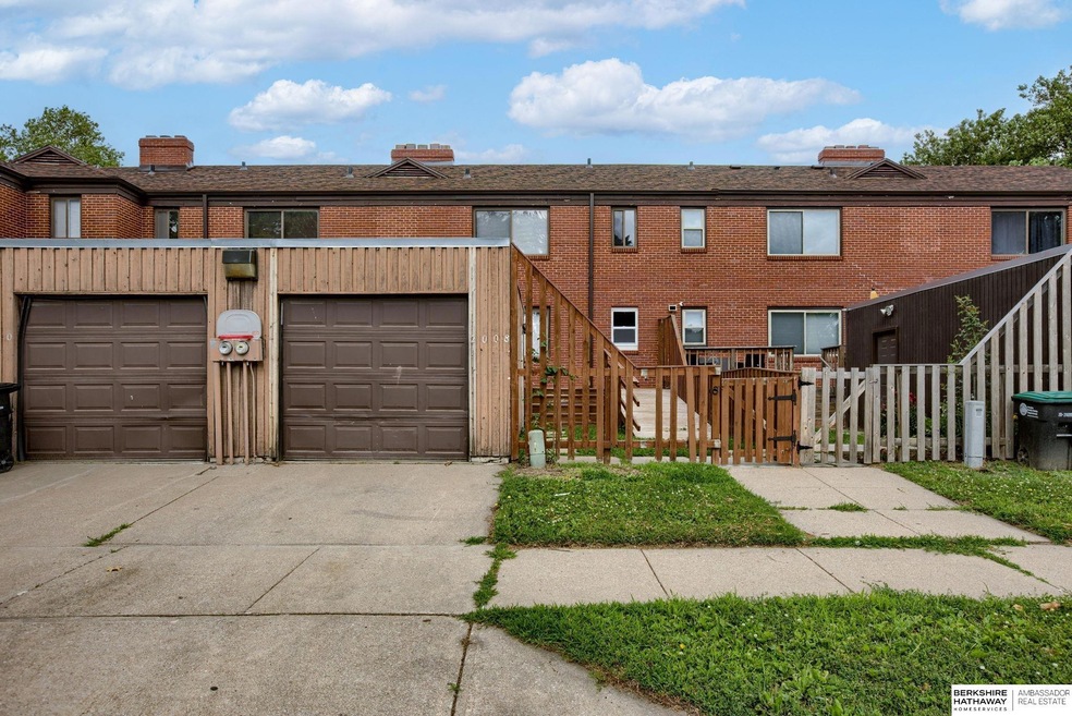 2008 Spencer St unit o, Omaha, NE 68110 - photo 1