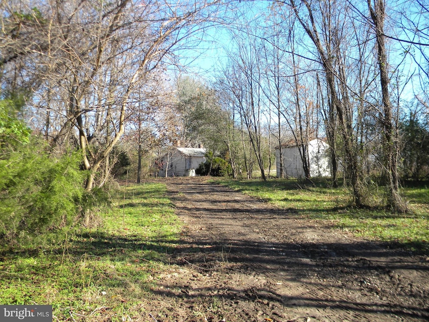 8616 Kings Hwy, Montross, VA 22520 - photo 1