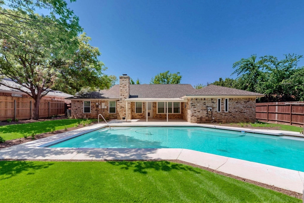 7612 Perkins Dr, North Richland Hills, TX 76182 - photo 1