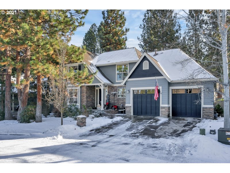 19453 Pond Meadow Ave, Bend, OR 97702 - photo 1