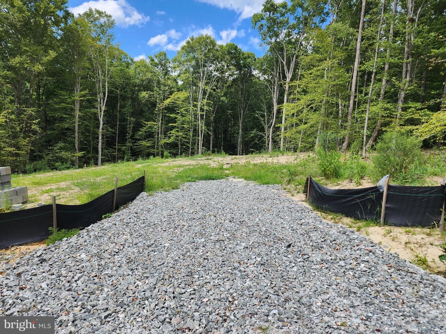 0 Shortleaf unit VACV2004560, Ruther Glen, VA 22546 - photo 1