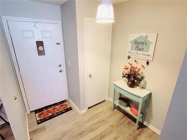 6632 Halsey St, Shawnee, KS 66216 - photo 1