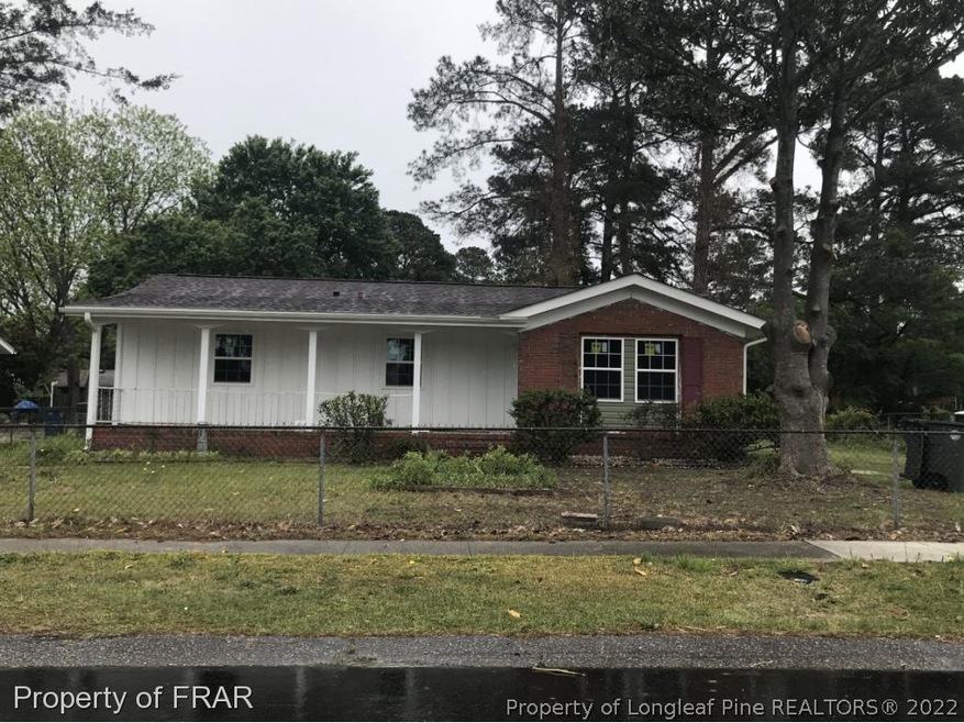 829 Berwick Dr, Fayetteville, NC 28314 - photo 1