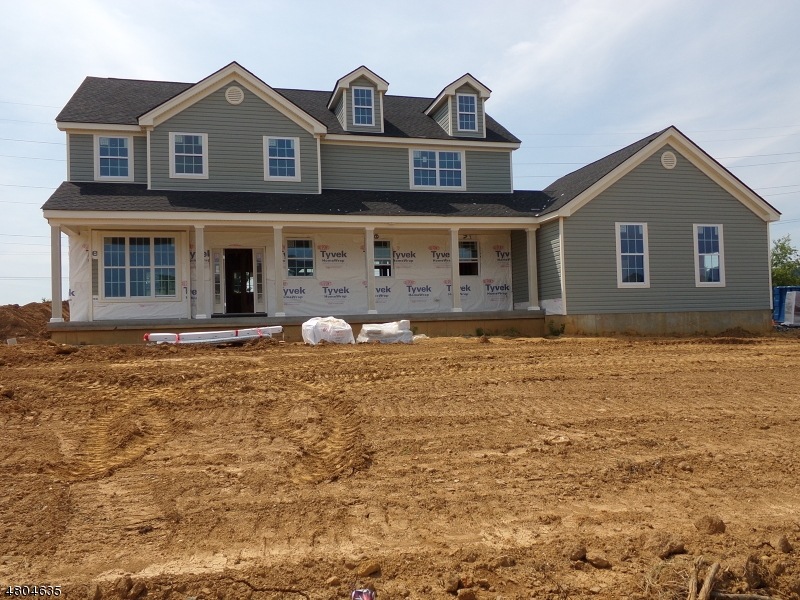 22 Highlands Way, Phillipsburg, NJ 08865 - photo 1