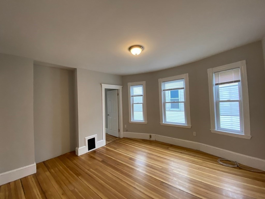 22 Melbourne St unit 3, Dorchester Center, MA 02124 - photo 1