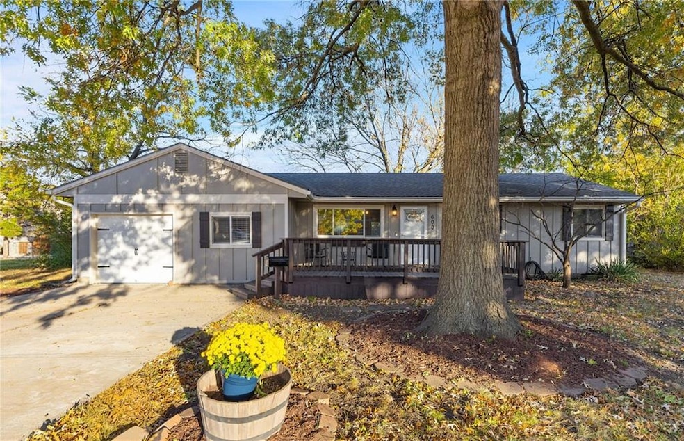 For Sale $305,000 • Co-Listing Agent