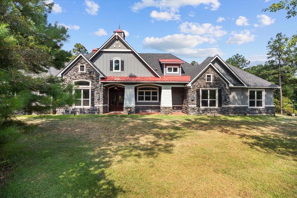 135 Westwood Dr, Lufkin, TX 75904 - photo 1