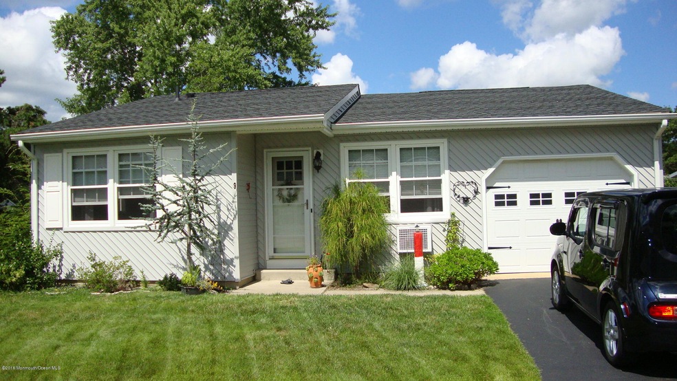 9 N Chestnut Ave, Whiting, NJ 08759 - photo 1