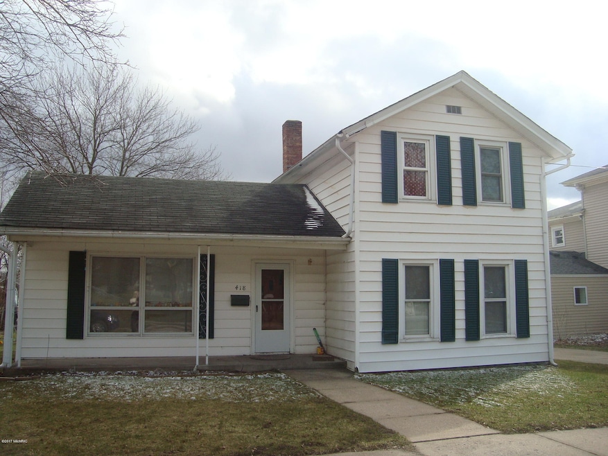 418 Elm St SE, Lowell, MI 49331 - photo 1