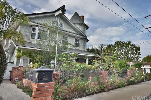 1919 Santa Ana Beautiful Custom Victorian on the E