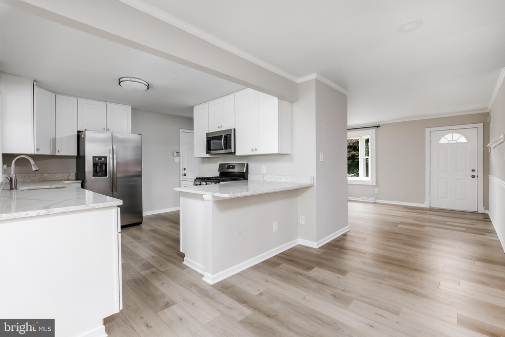 1019 Courtland Dr, Sykesville, MD 21784 - photo 1