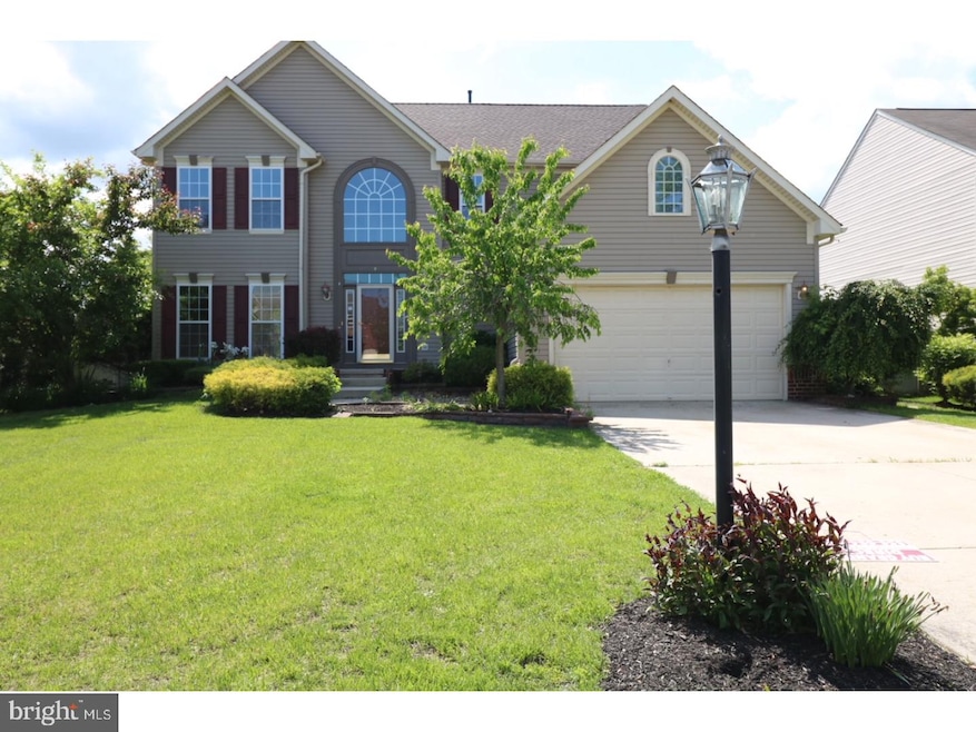 713 Sherwood Dr, Williamstown, NJ 08094 - photo 1