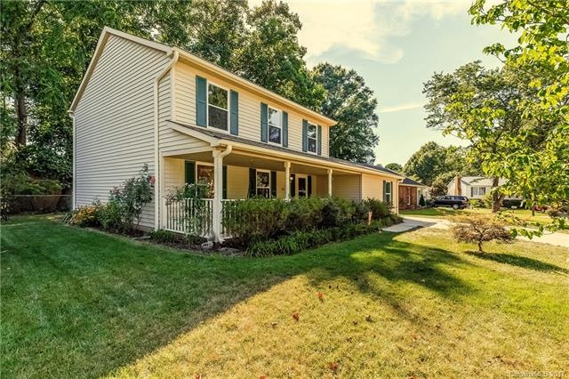Well Maintained and Move In Ready!