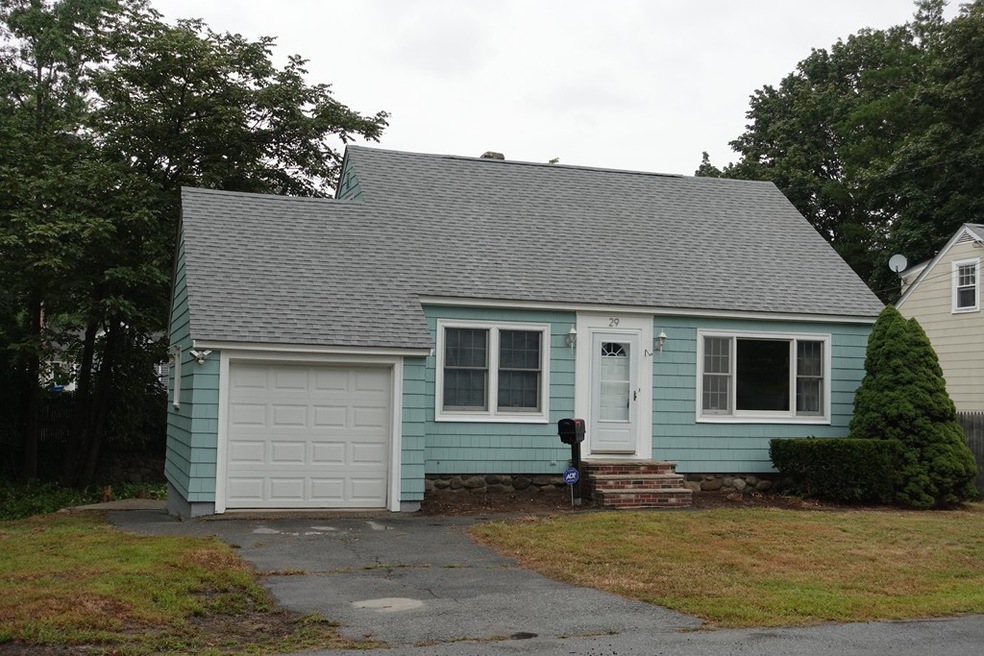 29 Marlboro St, Lawrence, MA 01843 - photo 1