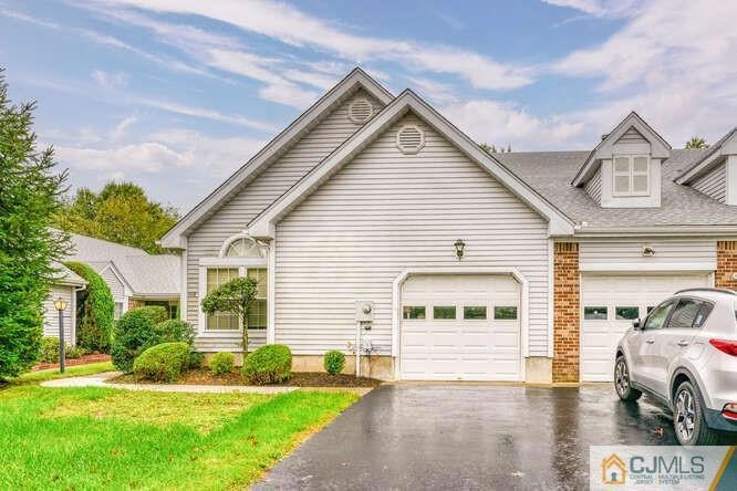 10 B Edinburgh Dr, Monroe Township, NJ 08831 - photo 1