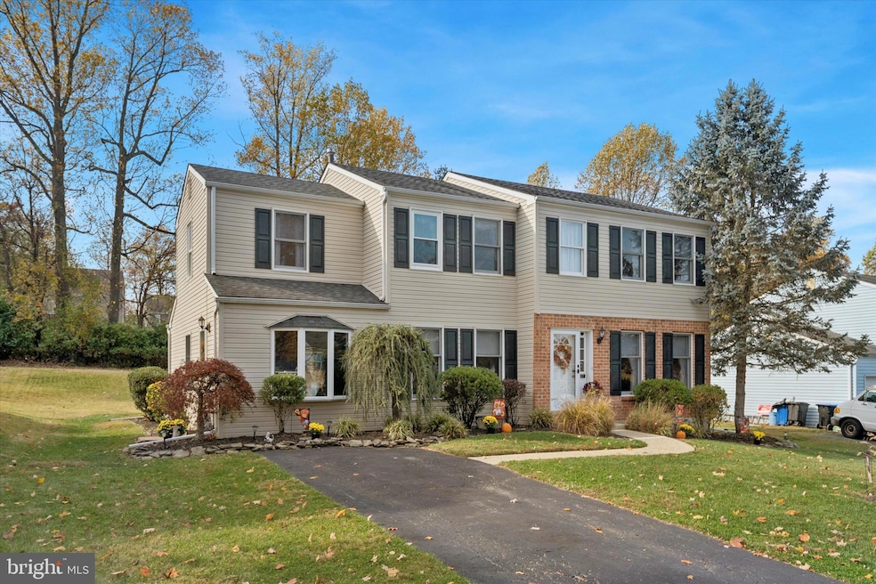 For Sale $479,900 • Co-Listing Agent