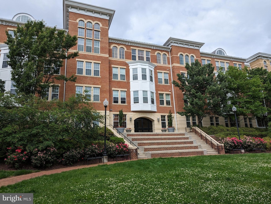 Cameron Square unit 306, Alexandria, VA 22304 - photo 1