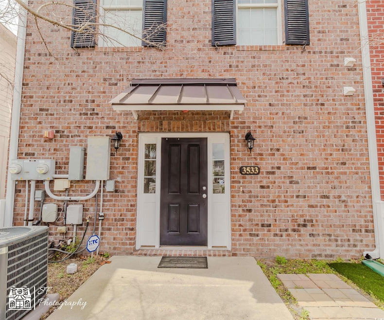 Property entrance featuring central air condition 