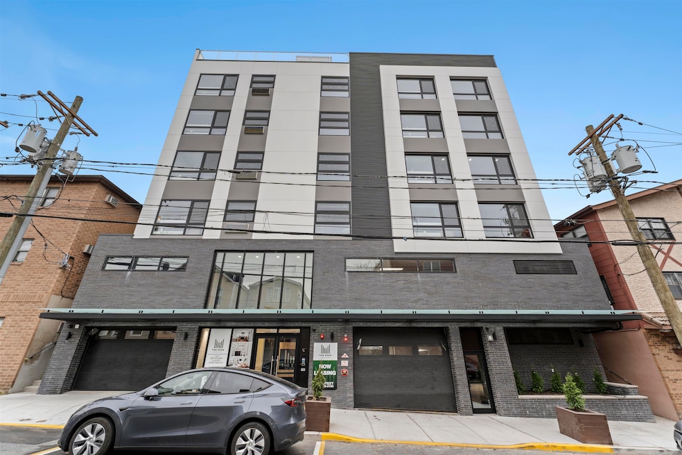 For Rent $2,850/month