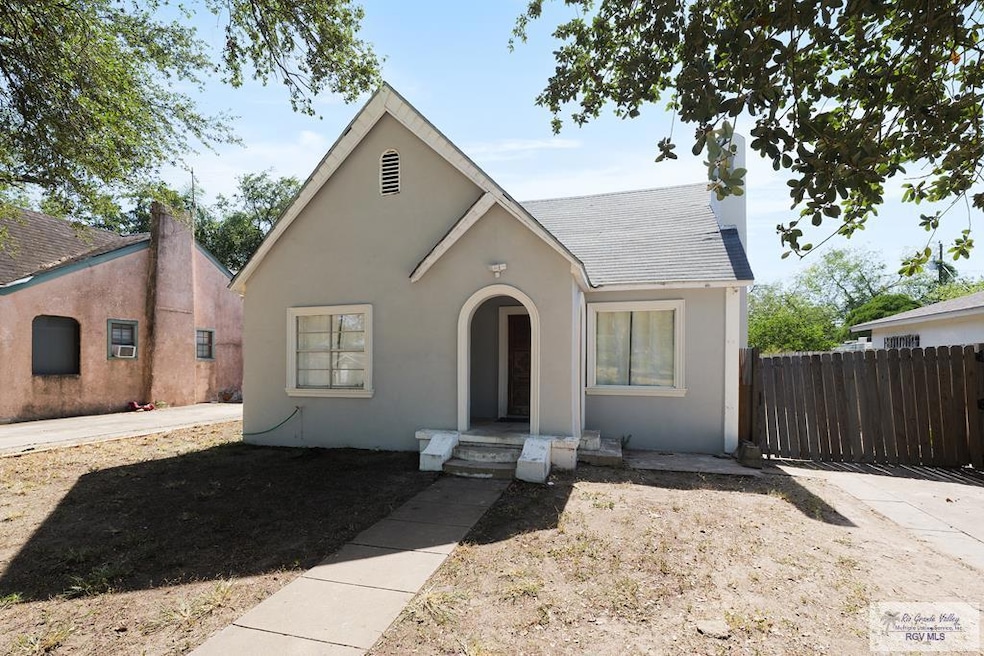816 S Indiana Ave, Weslaco, TX 78596 - photo 1