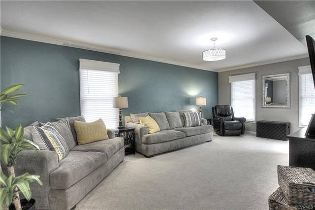 9713 Kingscroft Dr, Glen Allen, VA 23060 - photo 1