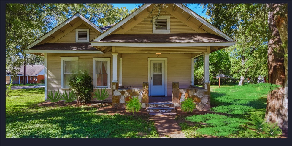 1503 Smith St, Waller, TX 77484 - photo 1