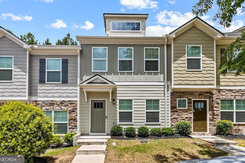 776 Crestwell Cir SW, Atlanta, GA 30331 - photo 1