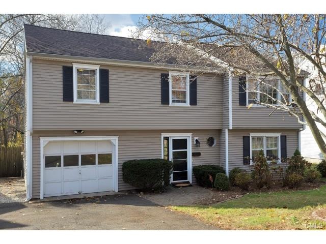 149 Dry Hill Rd, Norwalk, CT 06851 - photo 1