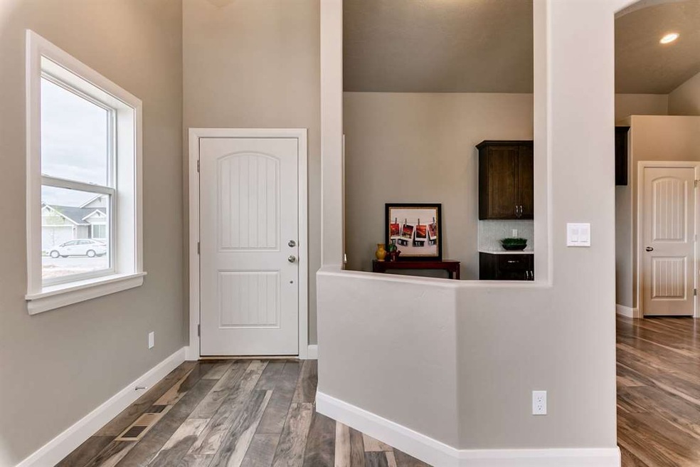 1377 W Sagwon Dr, Kuna, ID 83634 - photo 1