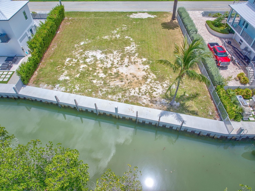 8-web-or-mls-200 15th Cir - High Exposur