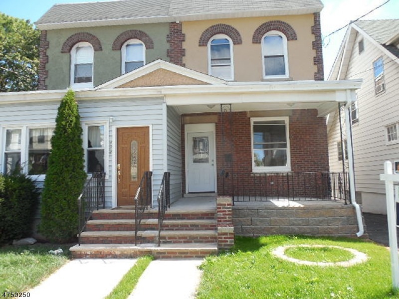 422 Devon St, Kearny, NJ 07032 - photo 1