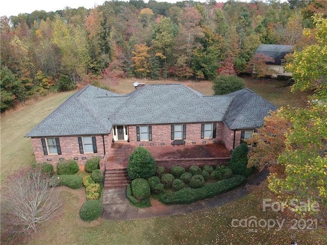 Over 3300 square feet of full brick ranch