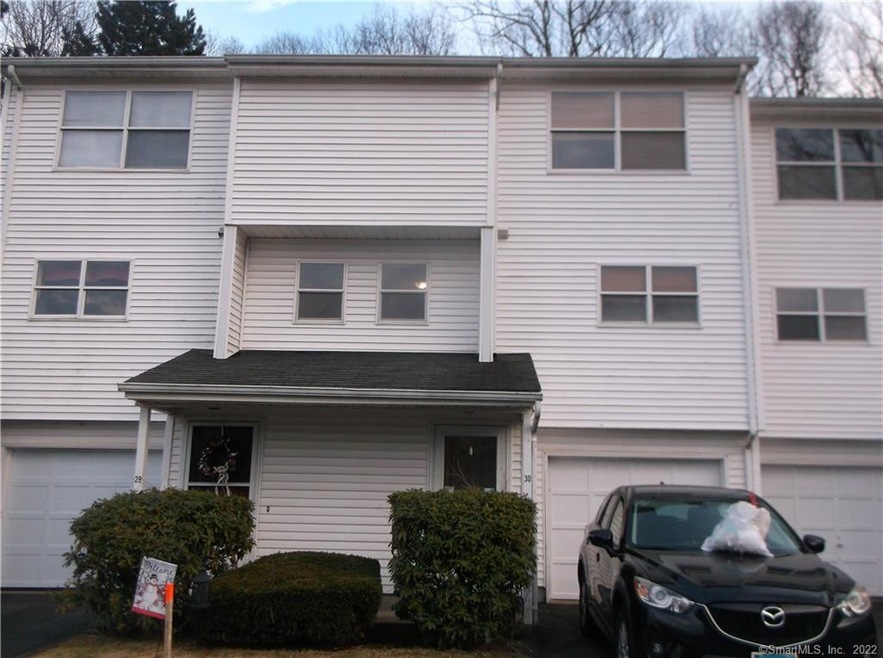 181 Sherbrook St unit 30, Bristol, CT 06010 - photo 1