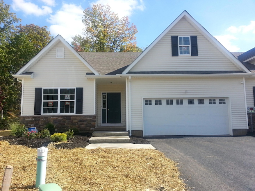 2 Palmer Court Dr, Drums, PA 18222 - photo 1