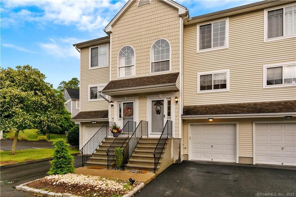 Sold $340,000 • Co-Listing Agent