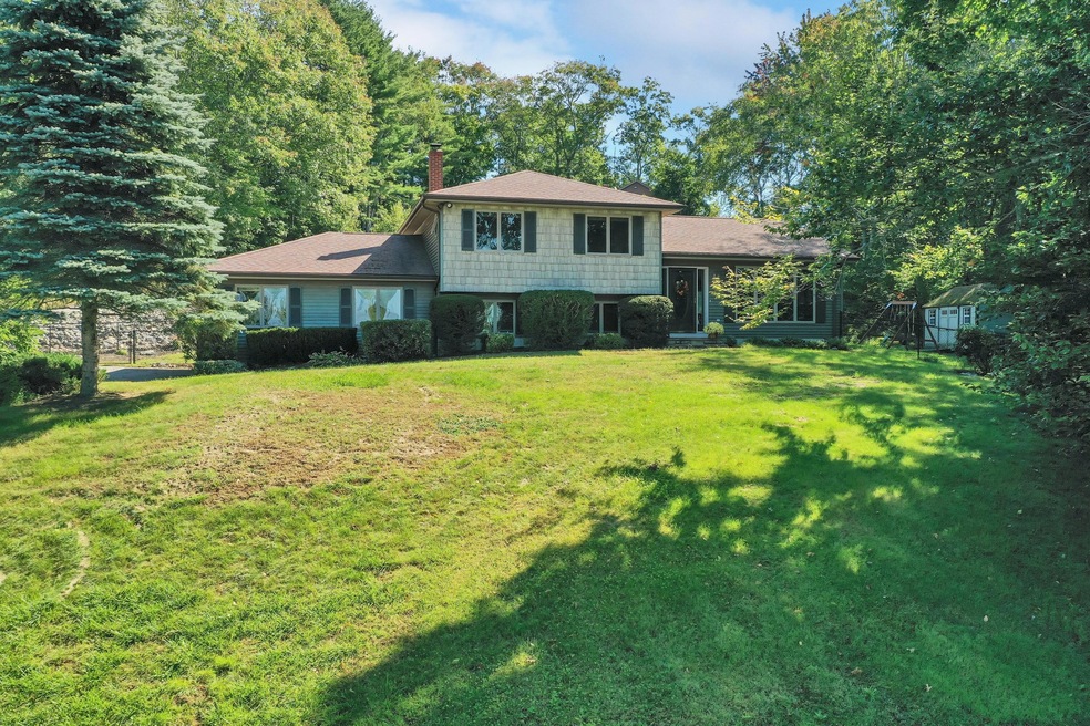 1 Ledgeview Ln_101