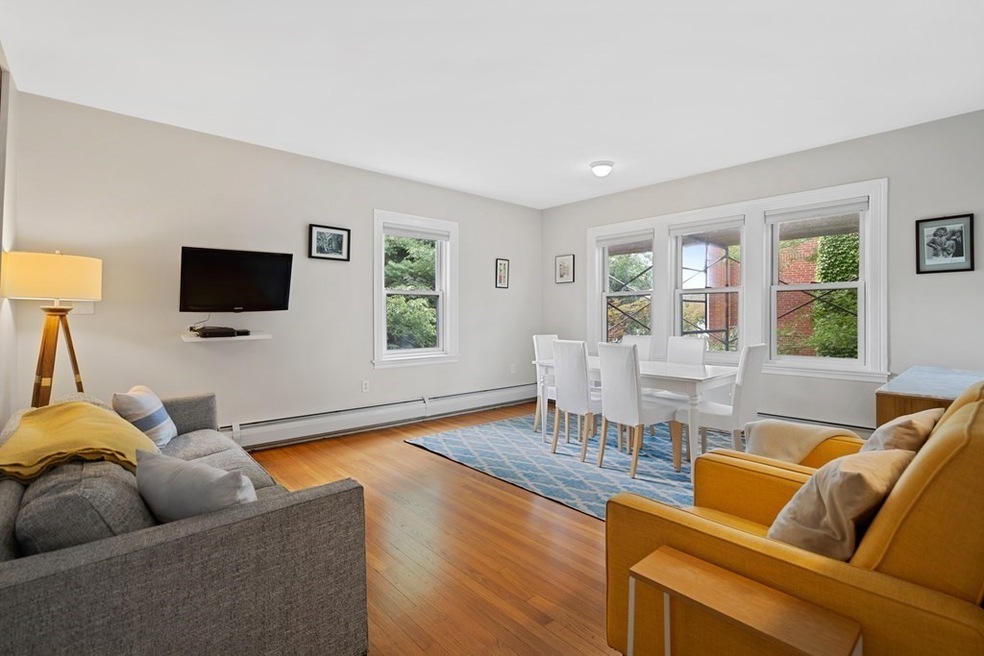 332 Jamaicaway unit 5, Jamaica Plain, MA 02130 - photo 1